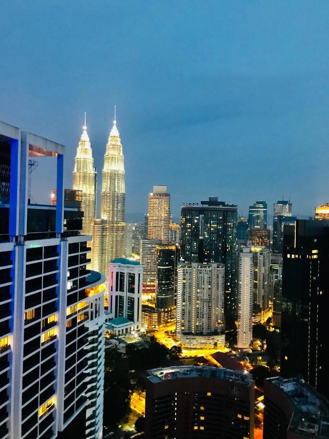 The Platinum Klcc By Cozy White Daire Kuala Lumpur Dış mekan fotoğraf
